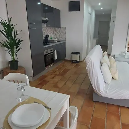 Maison Patricia Appartemets * Menton